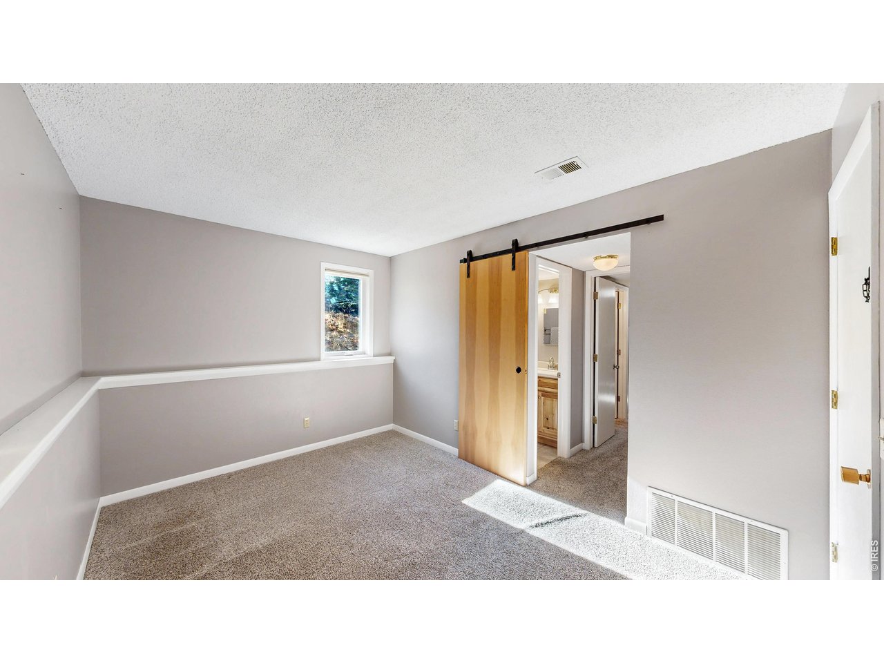200 Riverside Dr Hallett-1