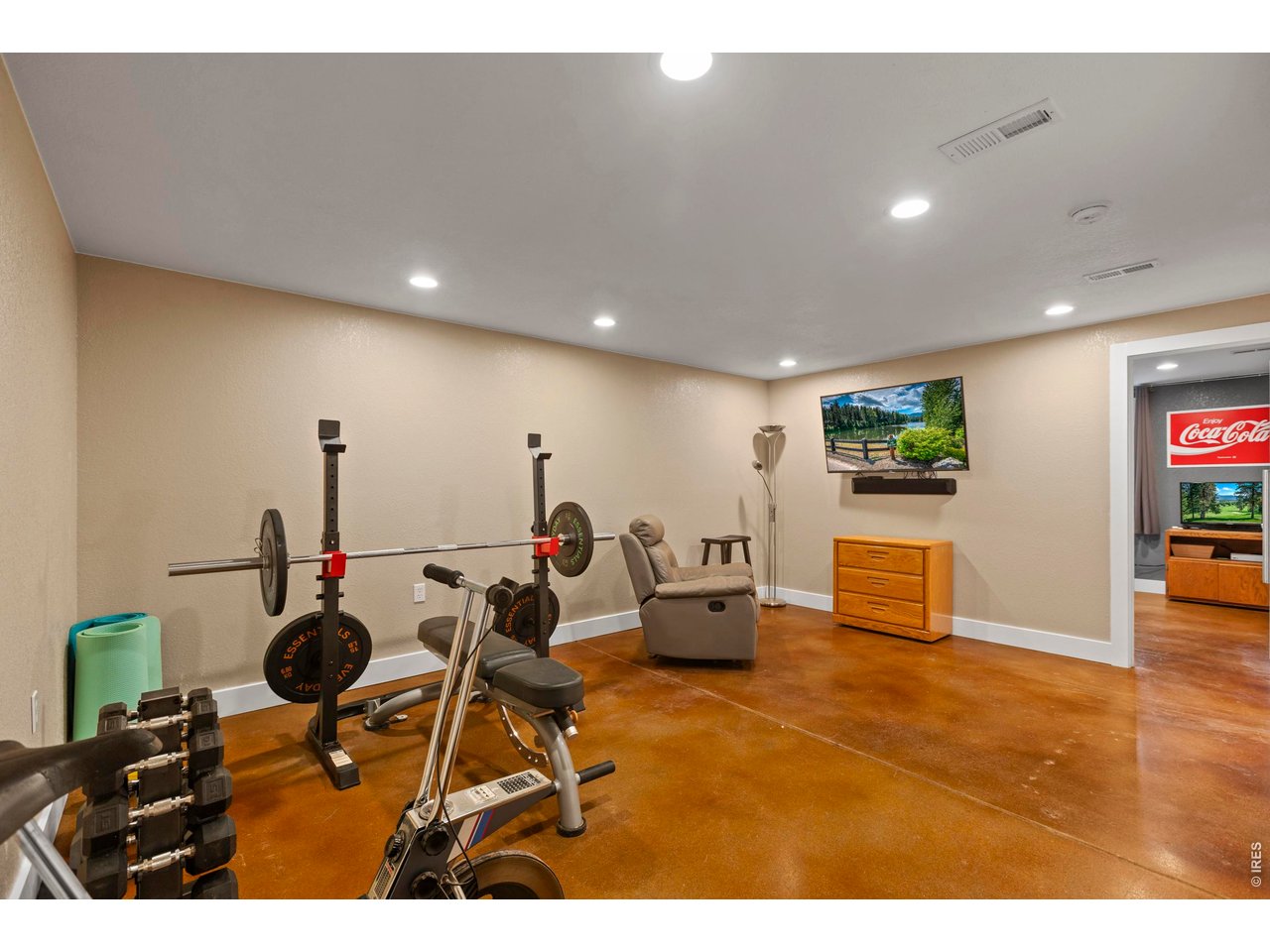 381 Bobcat Dr