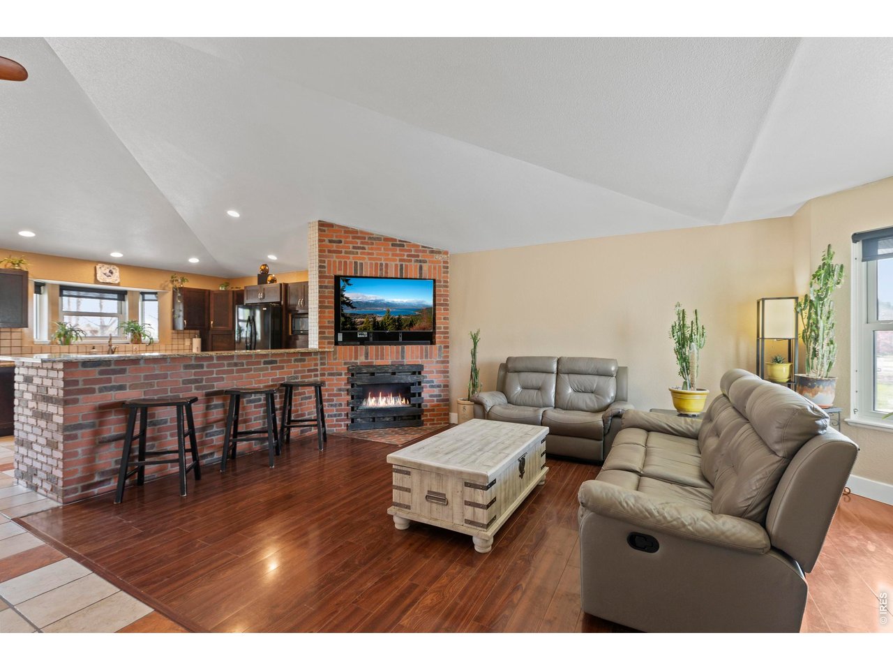 381 Bobcat Dr
