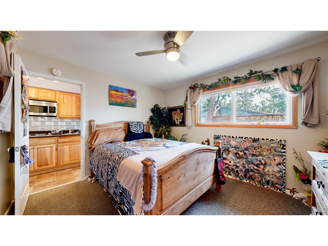 1250 S Saint Vrain Ave #3