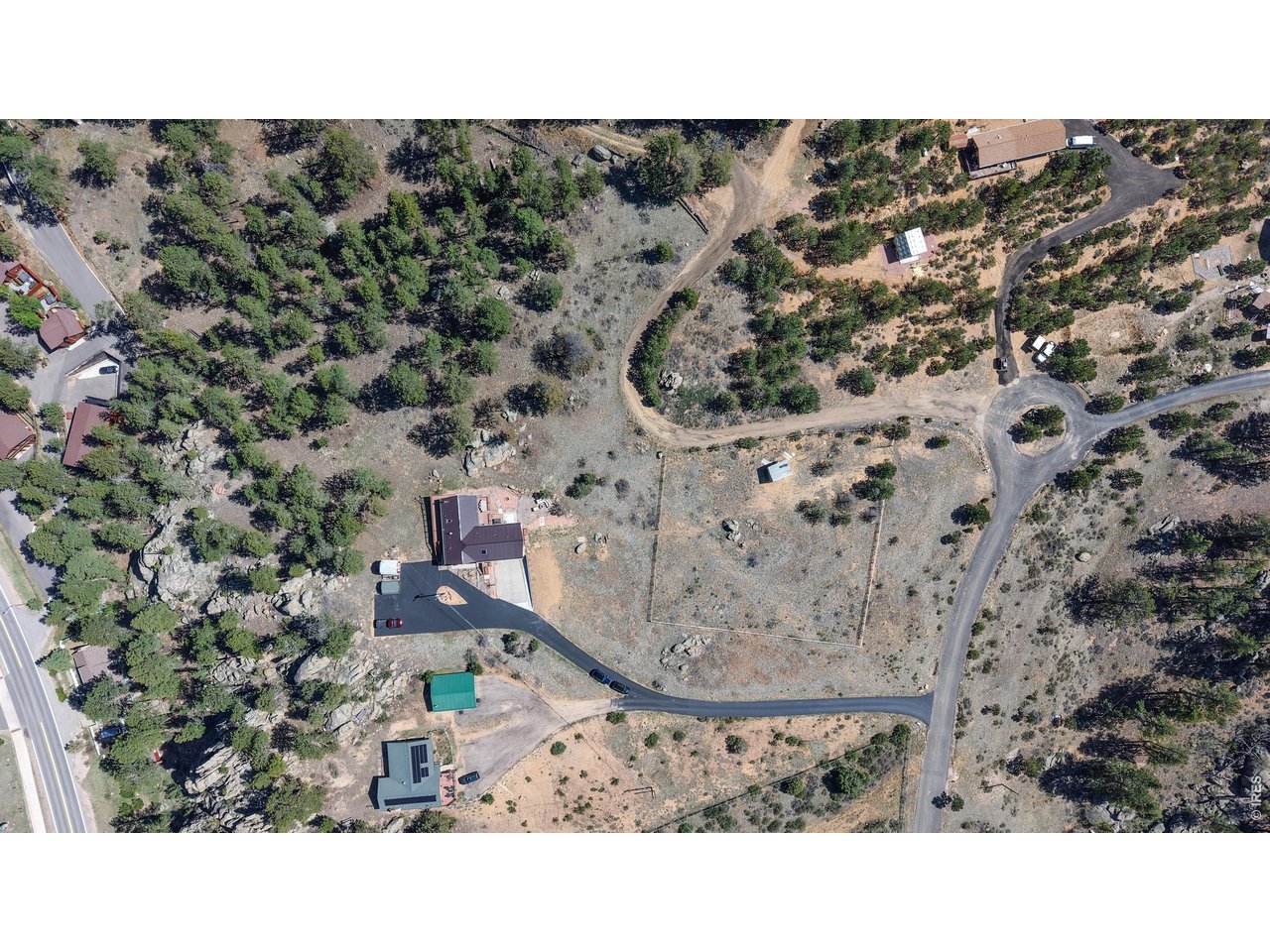 735 Castle Mountain Rd