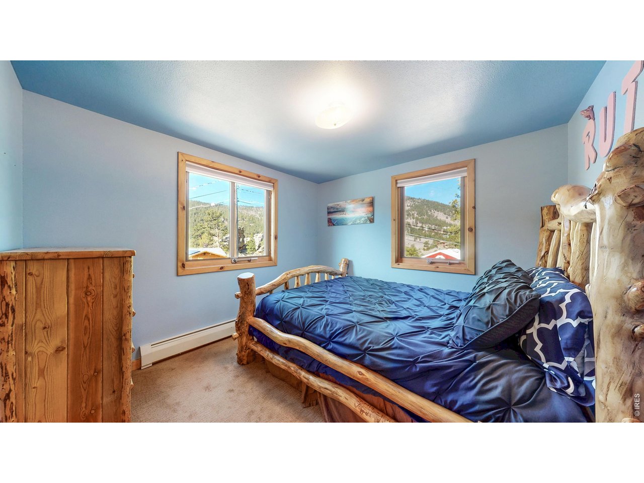 735 Castle Mountain Rd