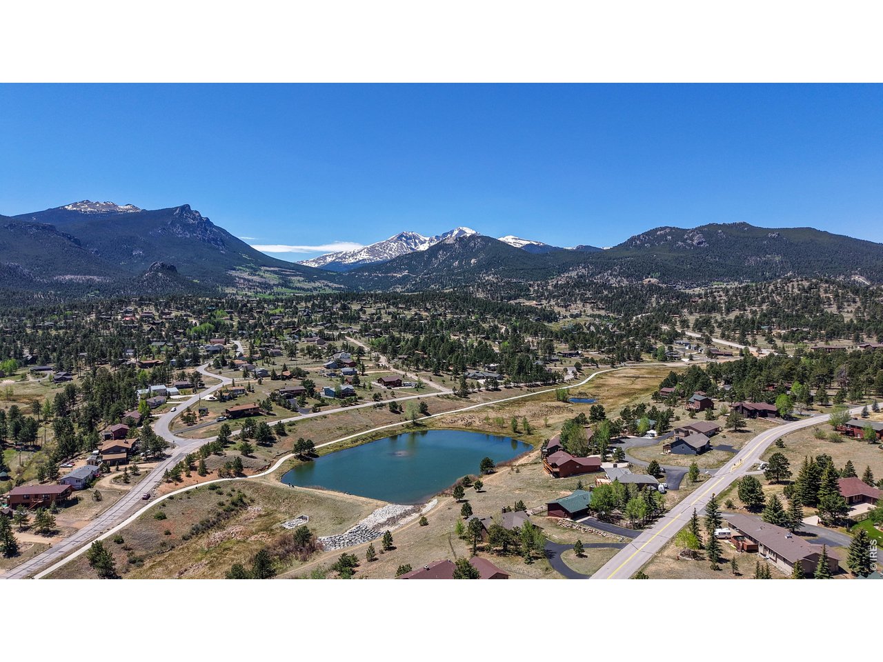 1220 Acacia Dr