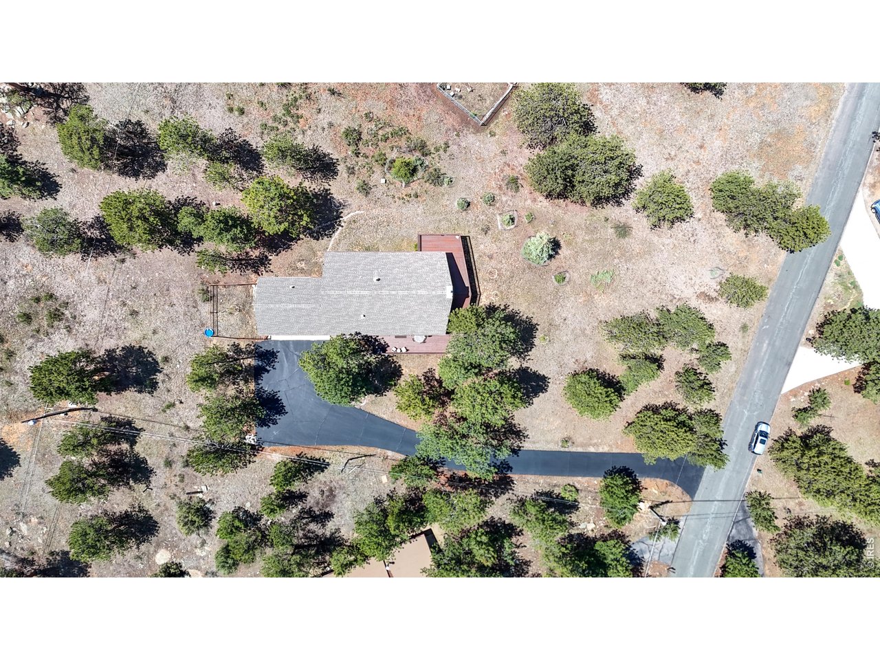 1410 Cedar Ln