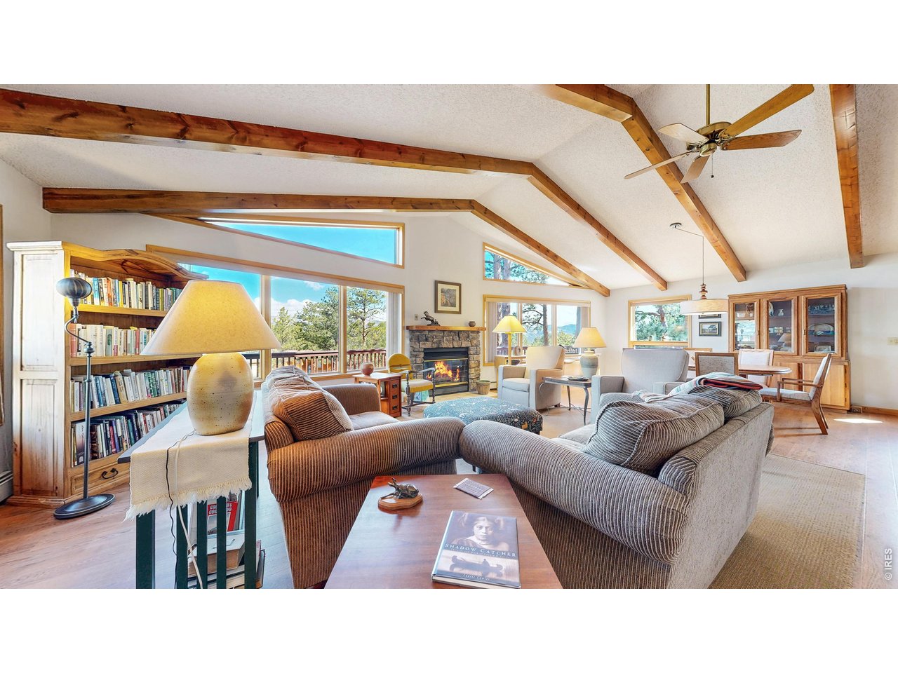 1410 Cedar Ln