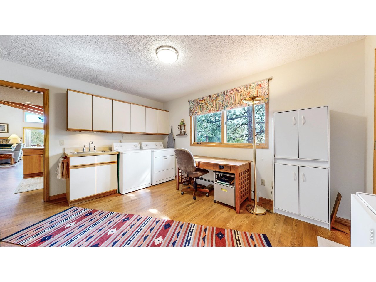 1410 Cedar Ln