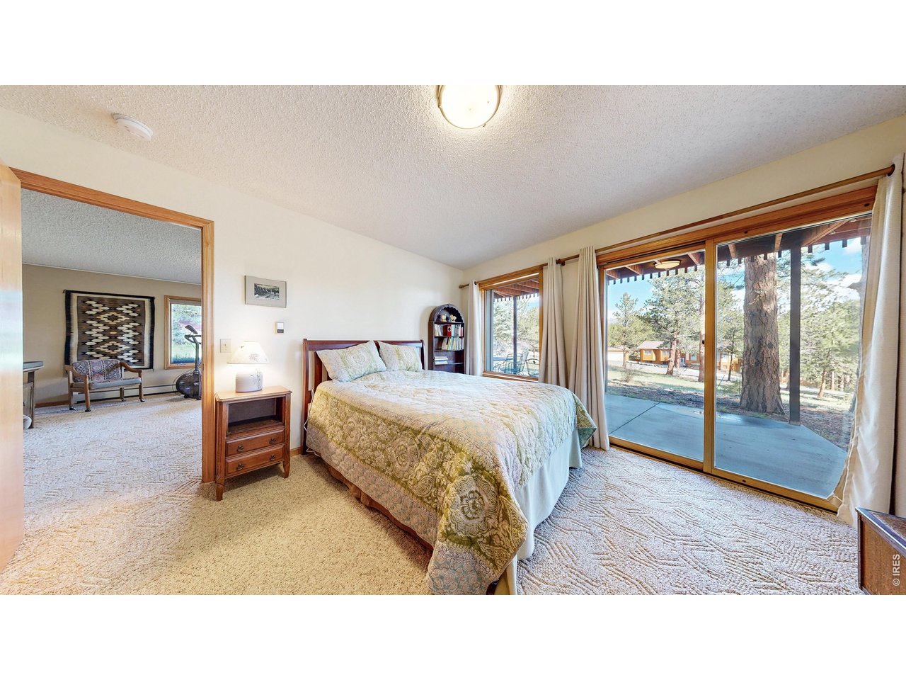 1410 Cedar Ln