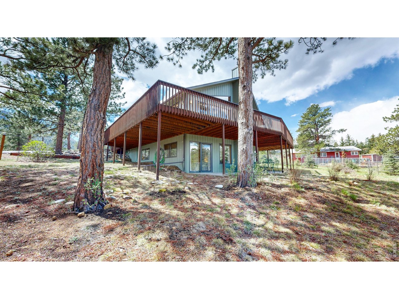 1410 Cedar Ln