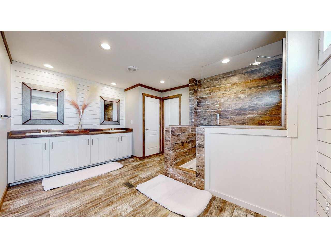 41887 County Road 84