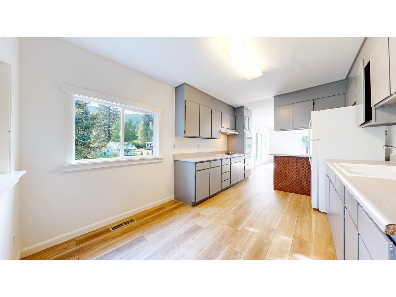 163 West Creek Rd
