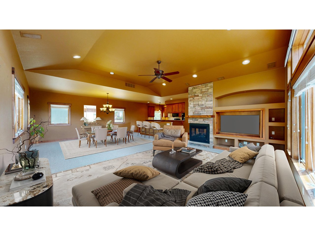 261 Solomon Dr