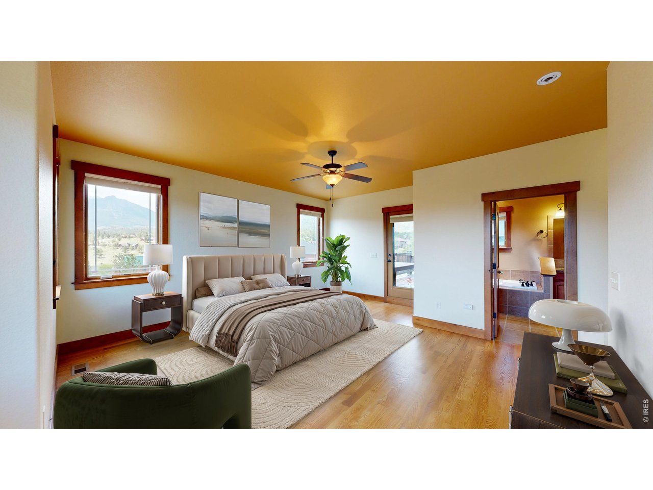 261 Solomon Dr