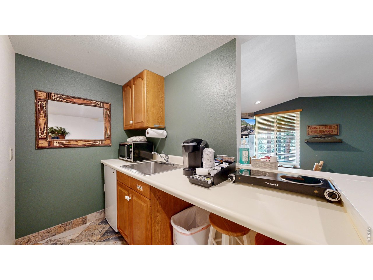 2760 Fall River Rd G-106