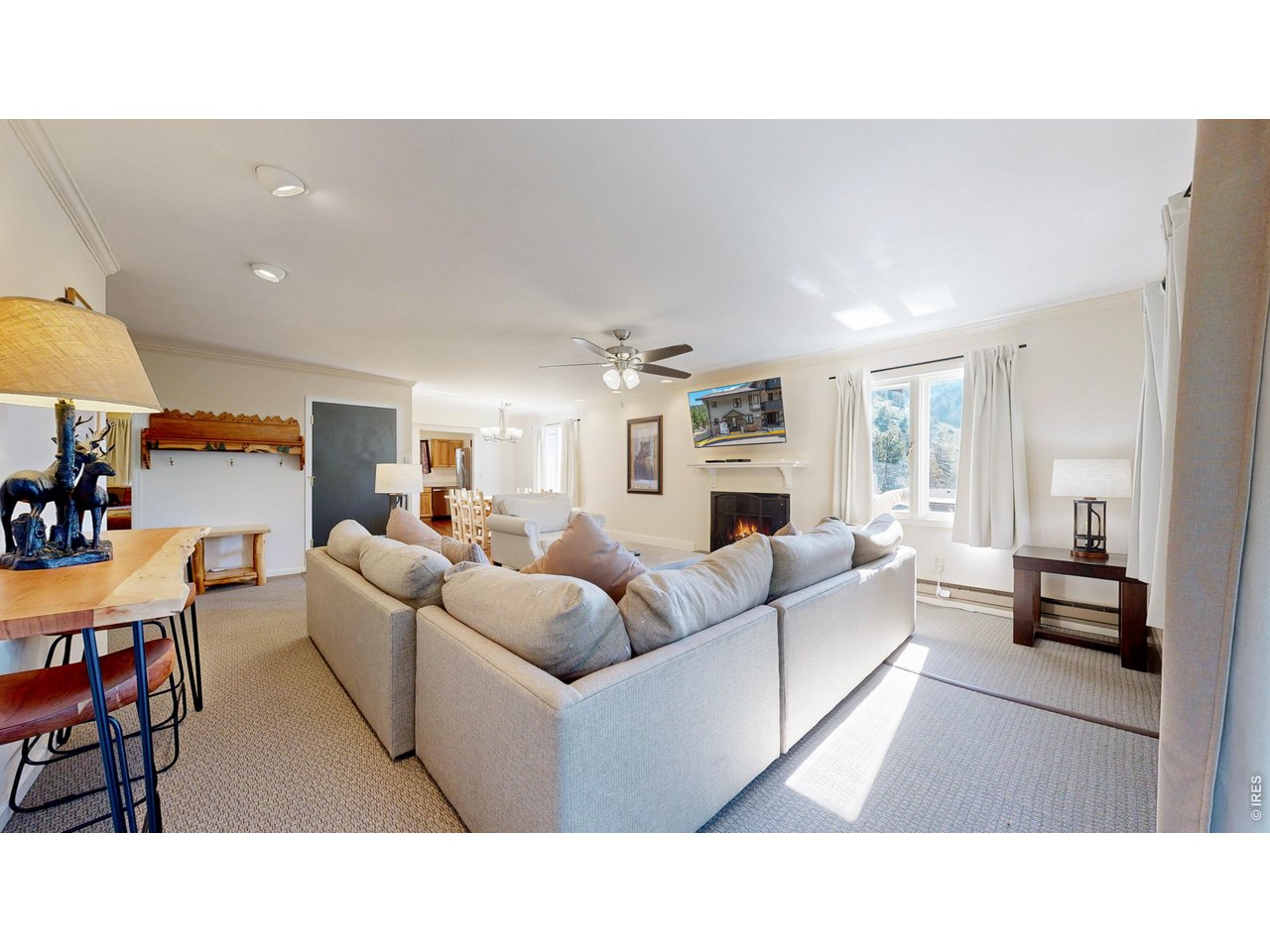 2760 Fall River Rd 276