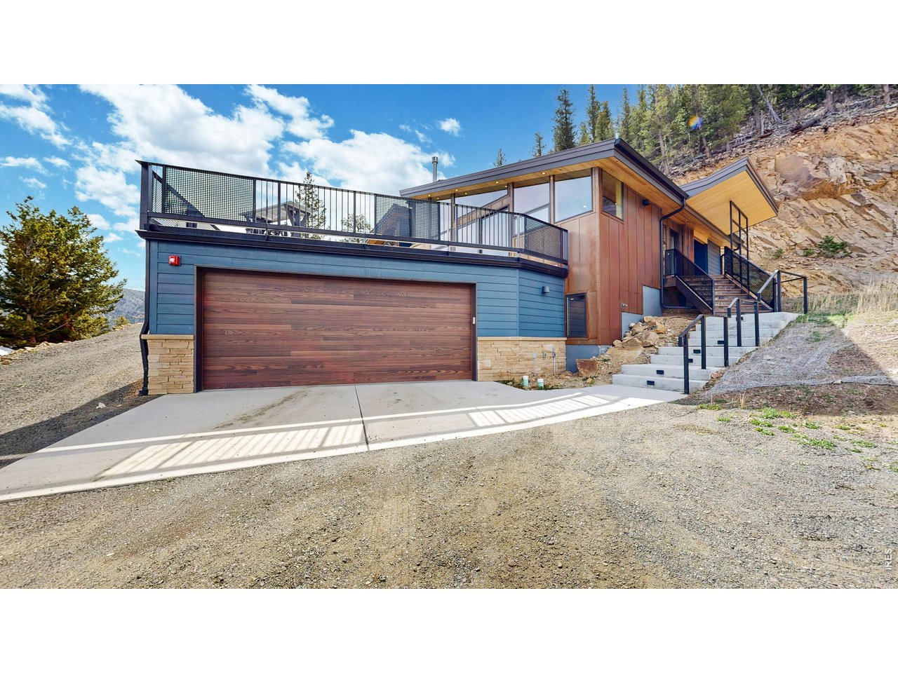 1440 Hummingbird Dr