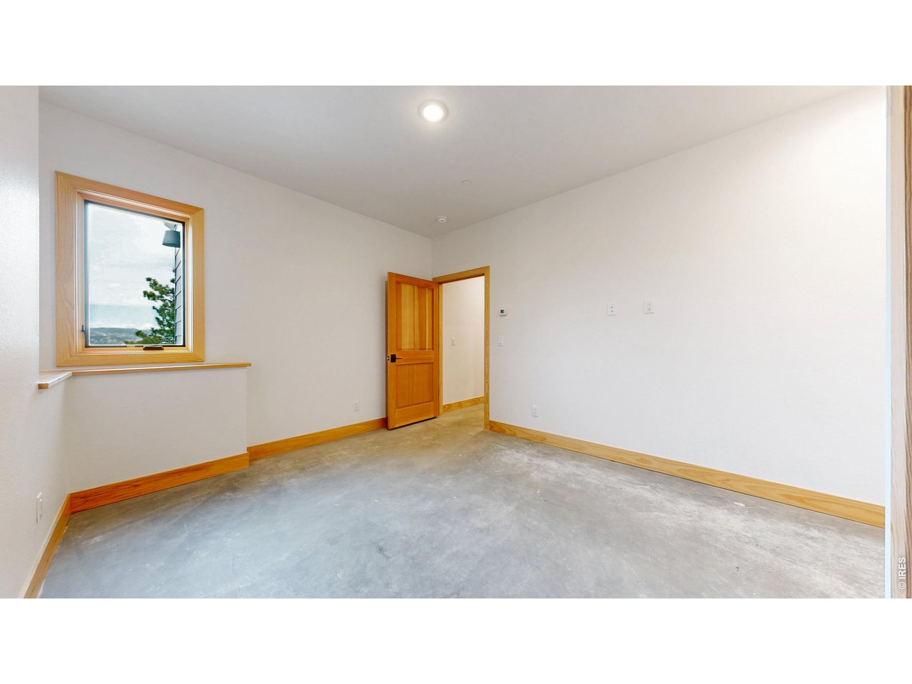 1440 Hummingbird Dr