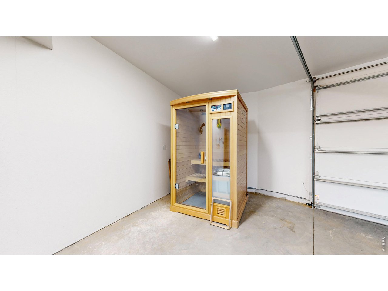 1440 Hummingbird Dr