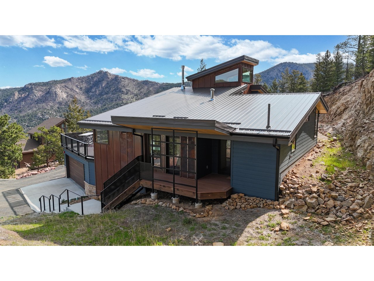 1440 Hummingbird Dr