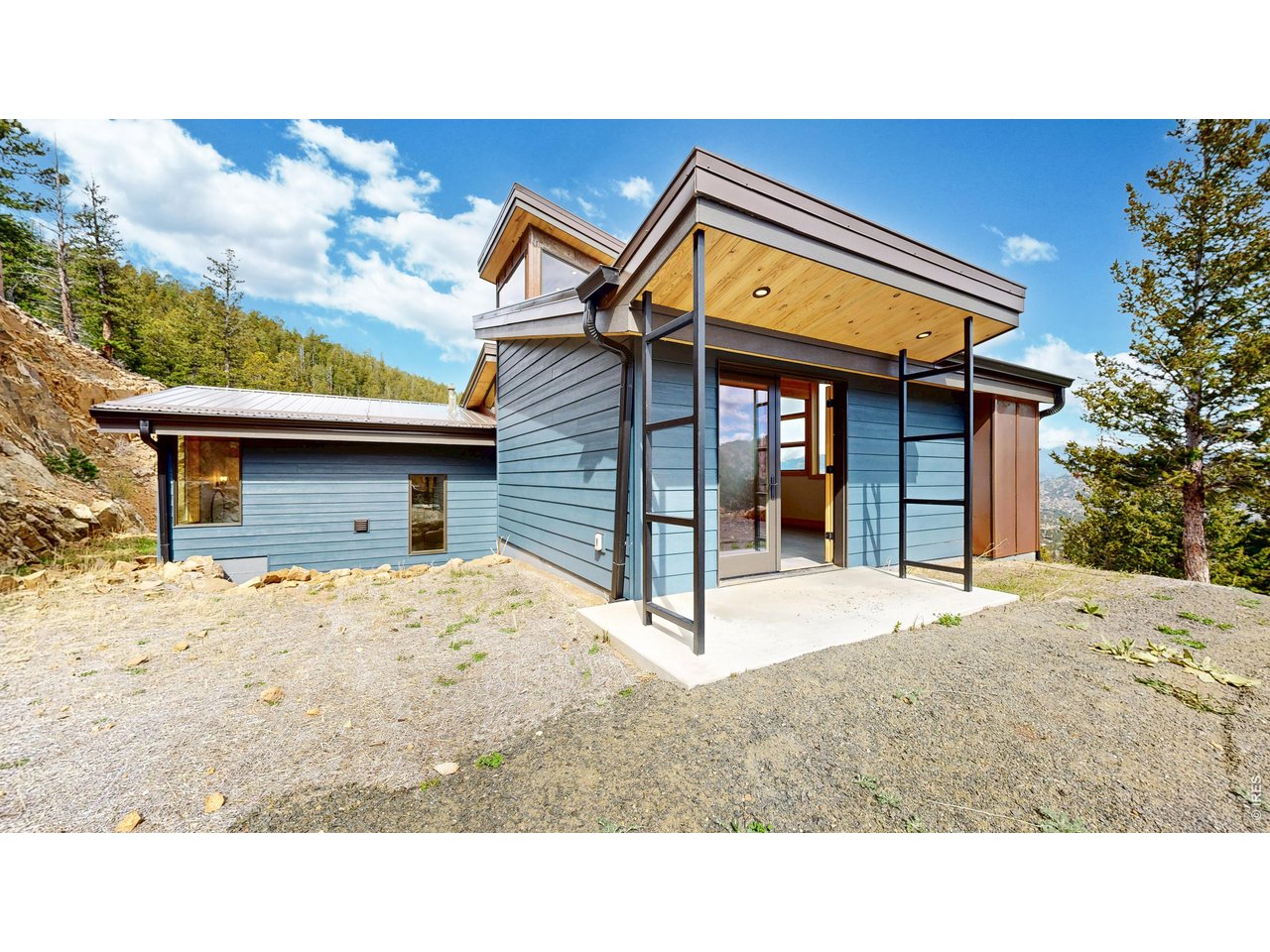 1440 Hummingbird Dr