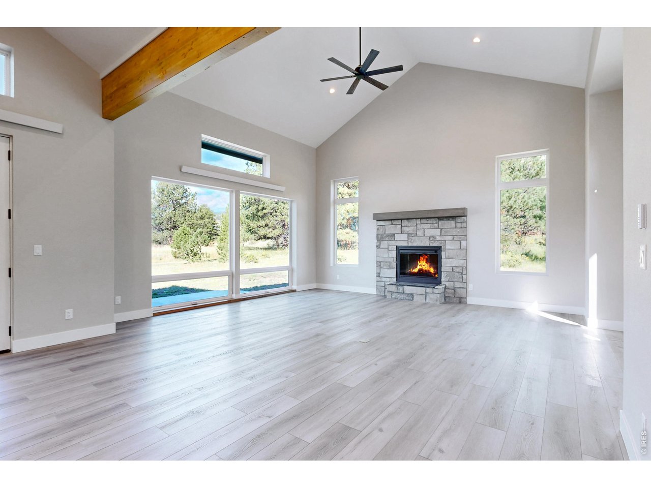 1299 Devils Gulch Rd