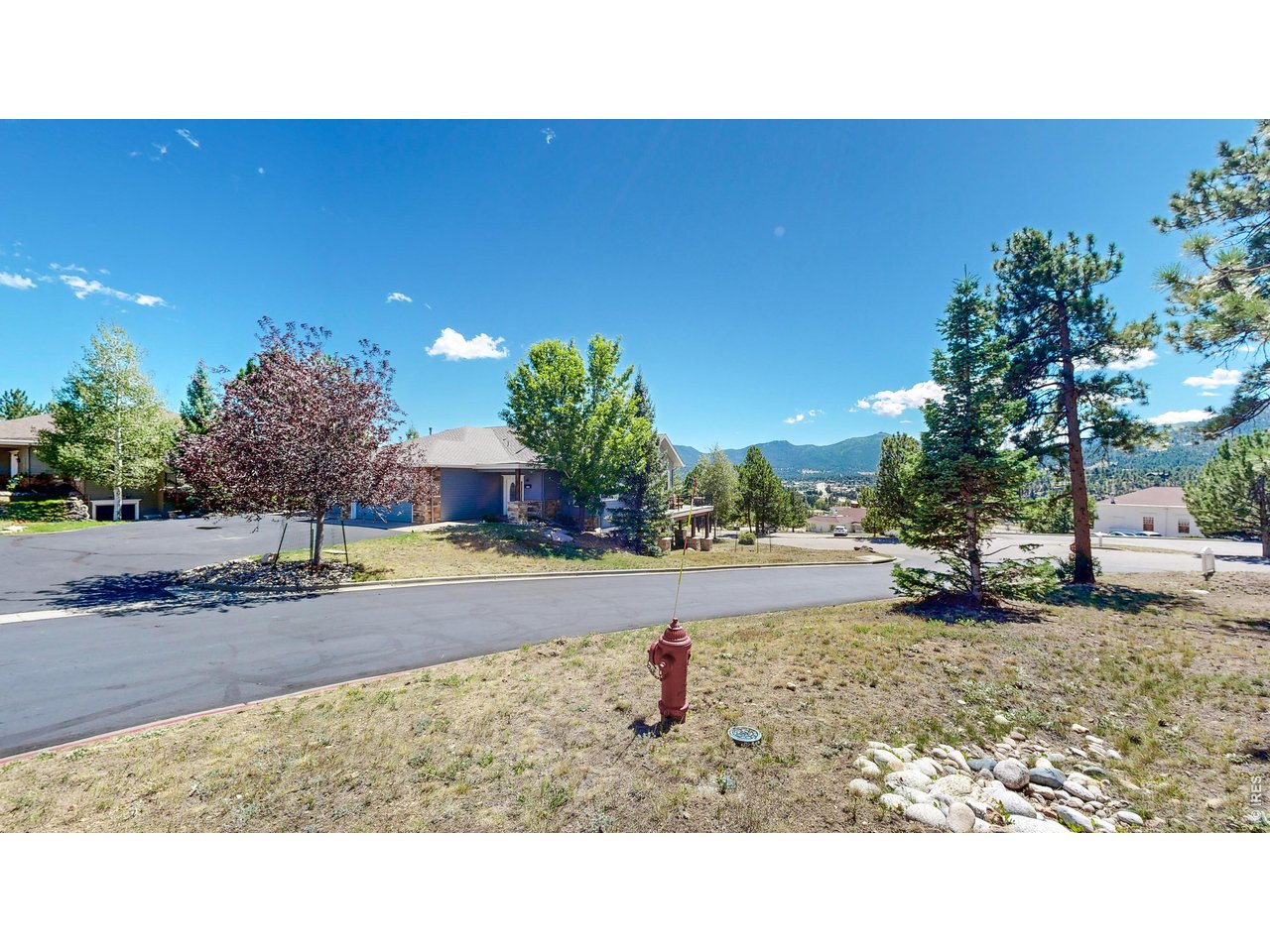 349 Overlook Ct