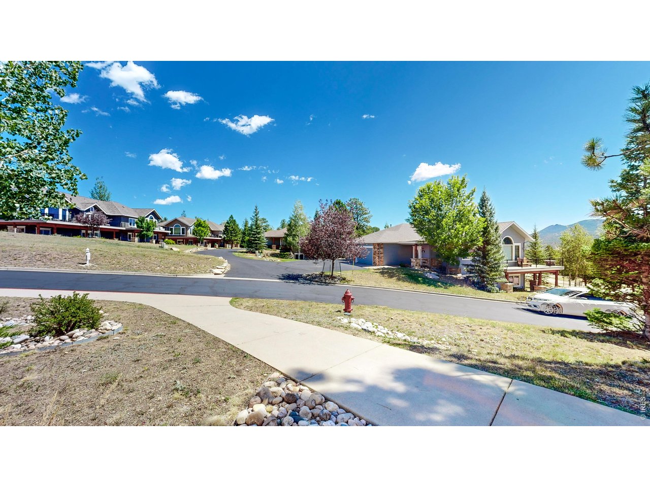 349 Overlook Ct