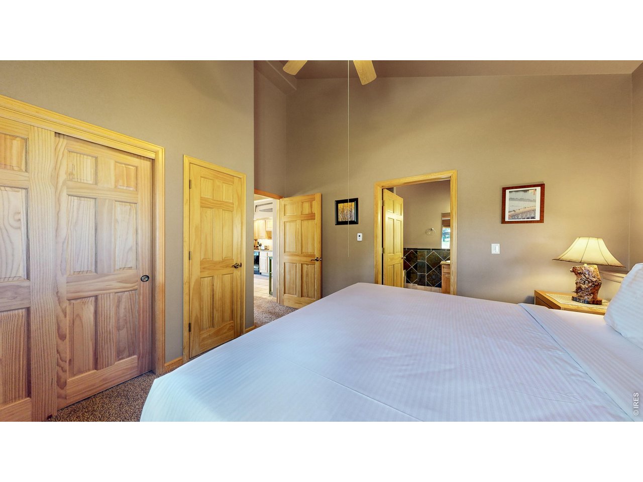 349 Overlook Ct