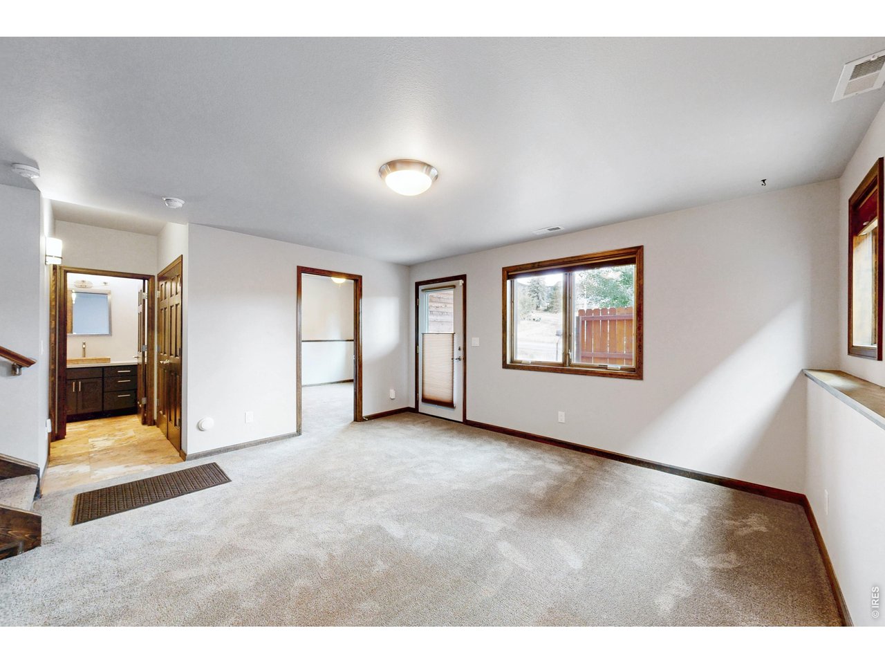 151 Willowstone Dr