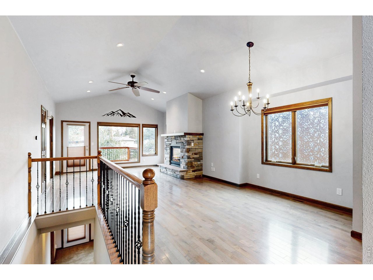 151 Willowstone Dr