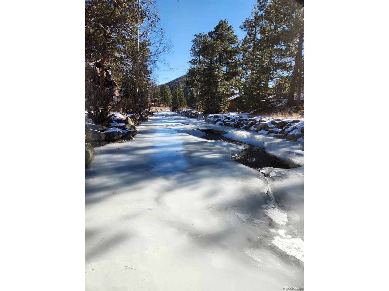 2760 Fall River Rd Tower-236