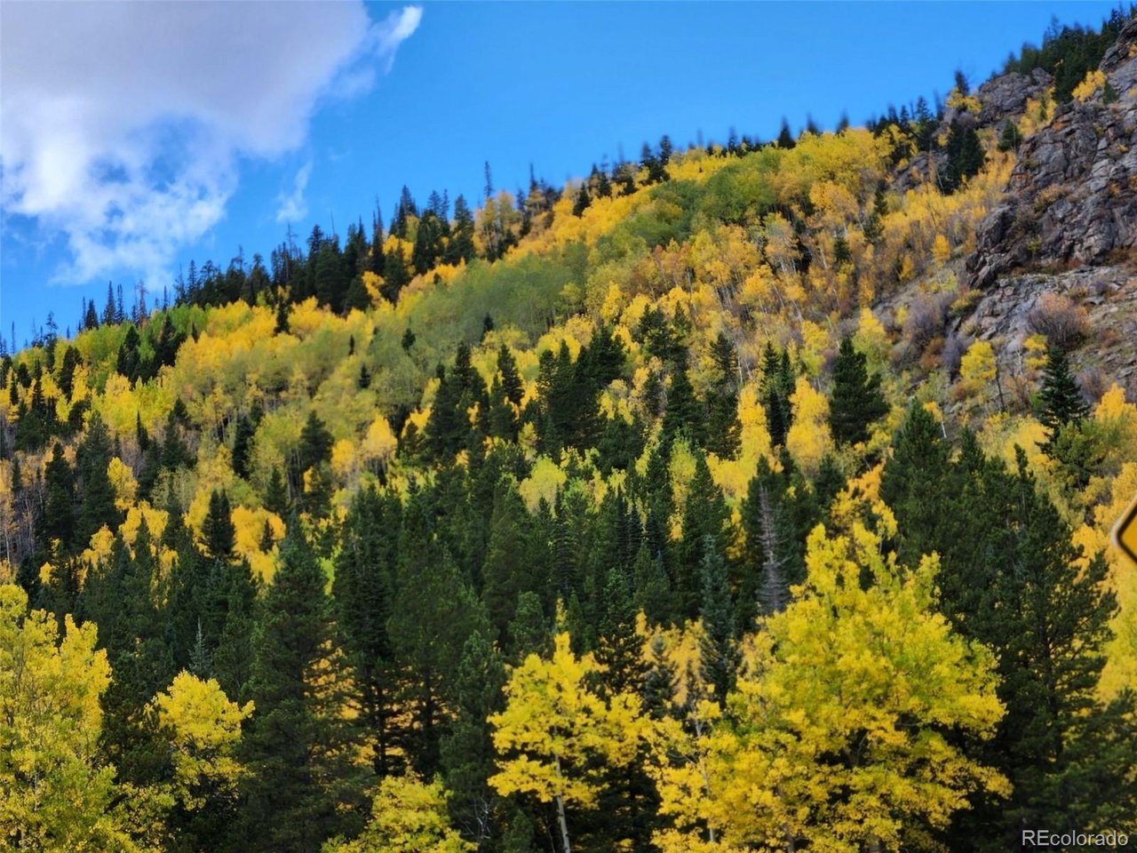 2760 Fall River Rd Tower-236