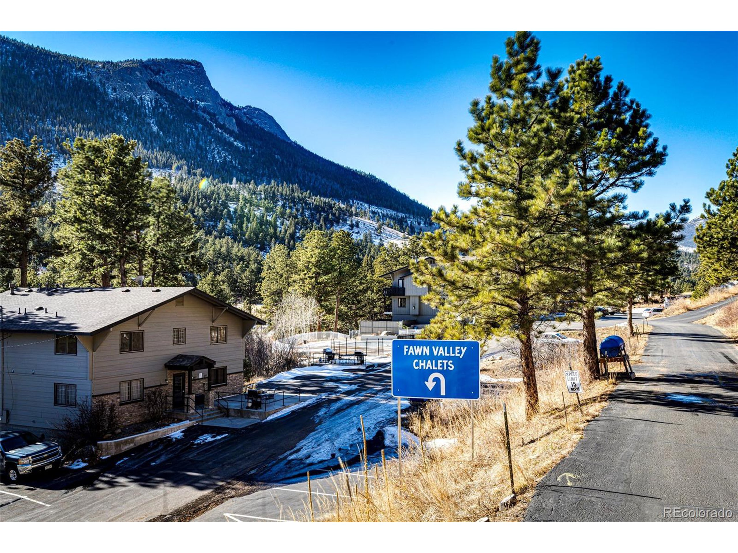 2760 Fall River Rd Tower-236