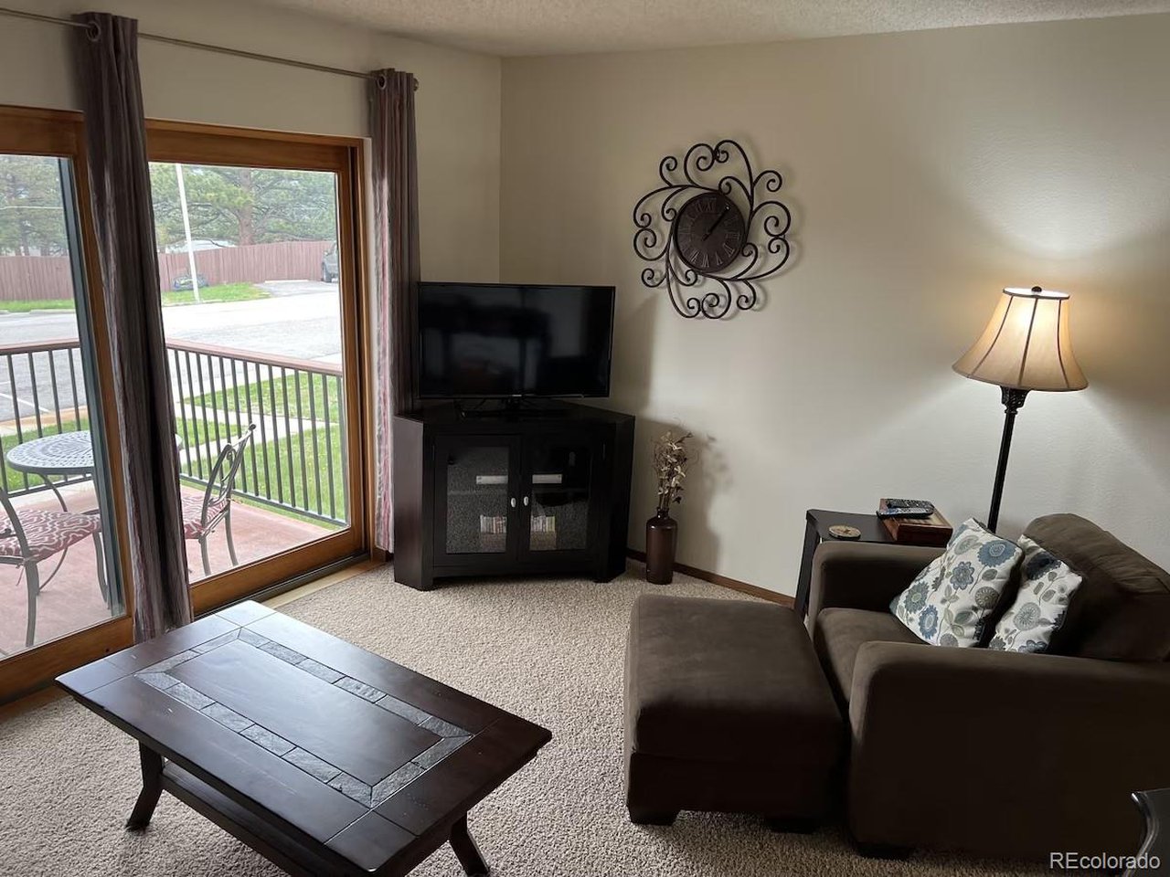 1155 S Saint Vrain Ave