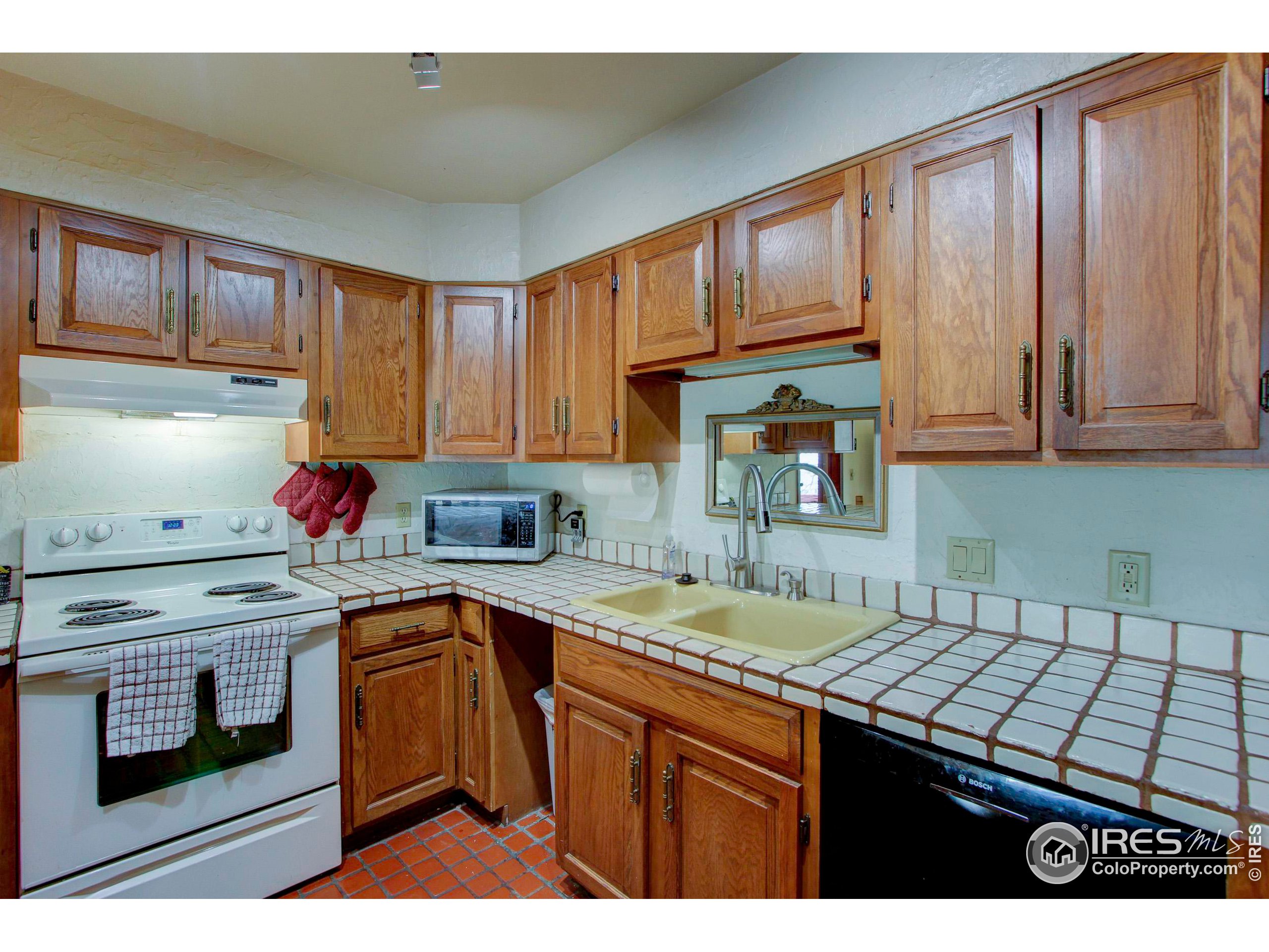 1761 Aspencliff Ct C1