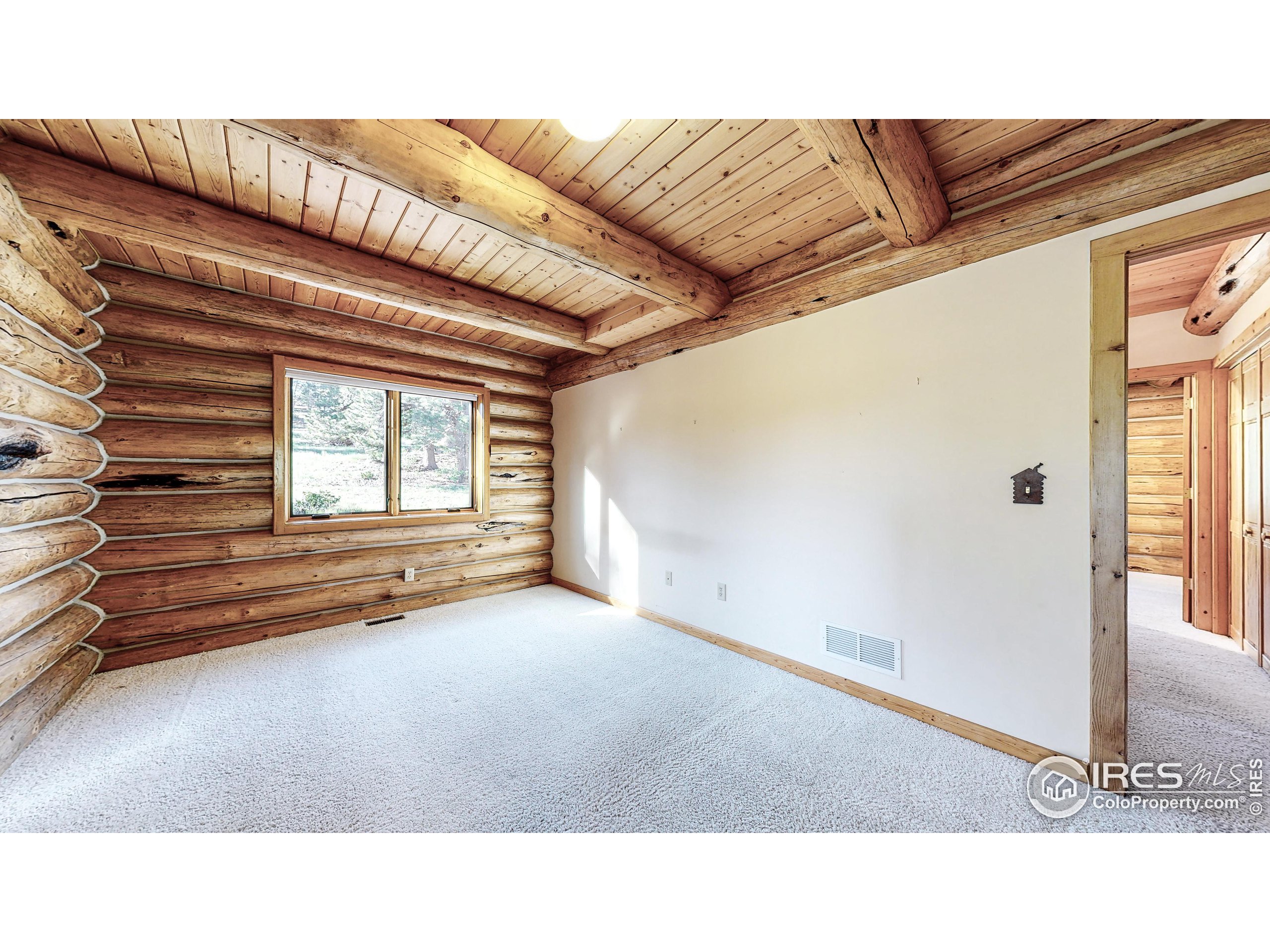 400 Ponderosa Ave