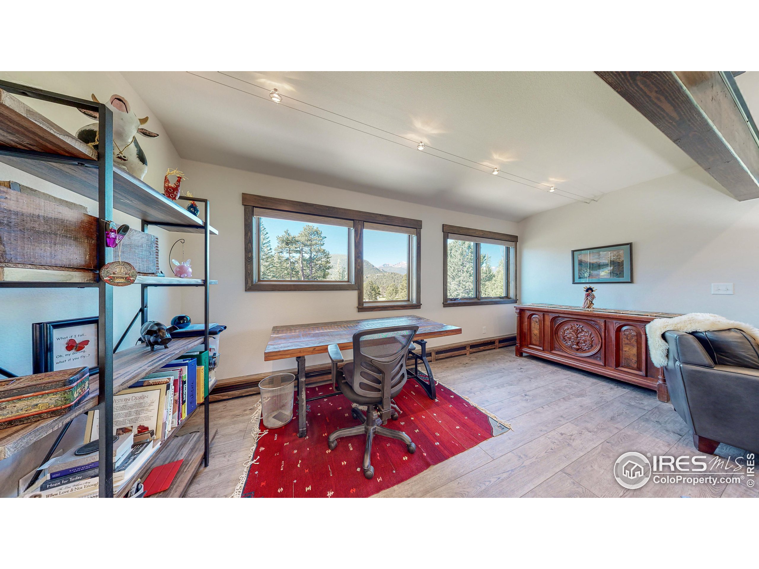 601 Steamer Dr