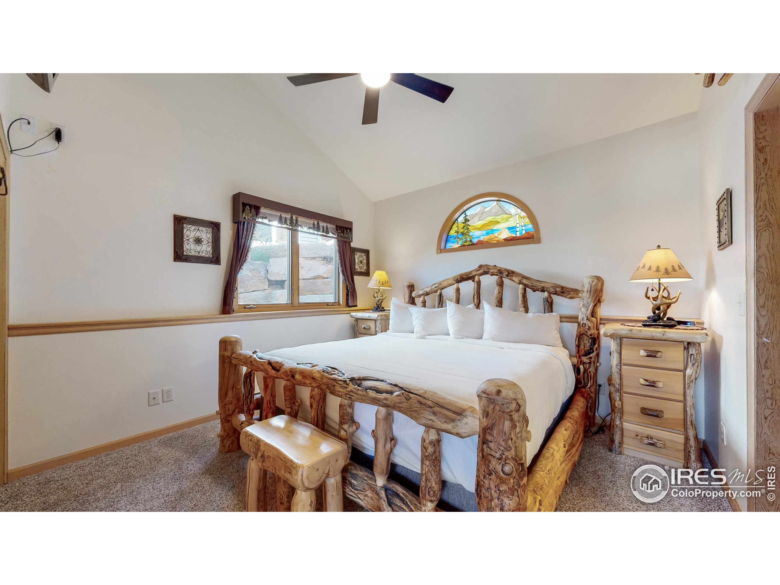 311 Overlook Ln