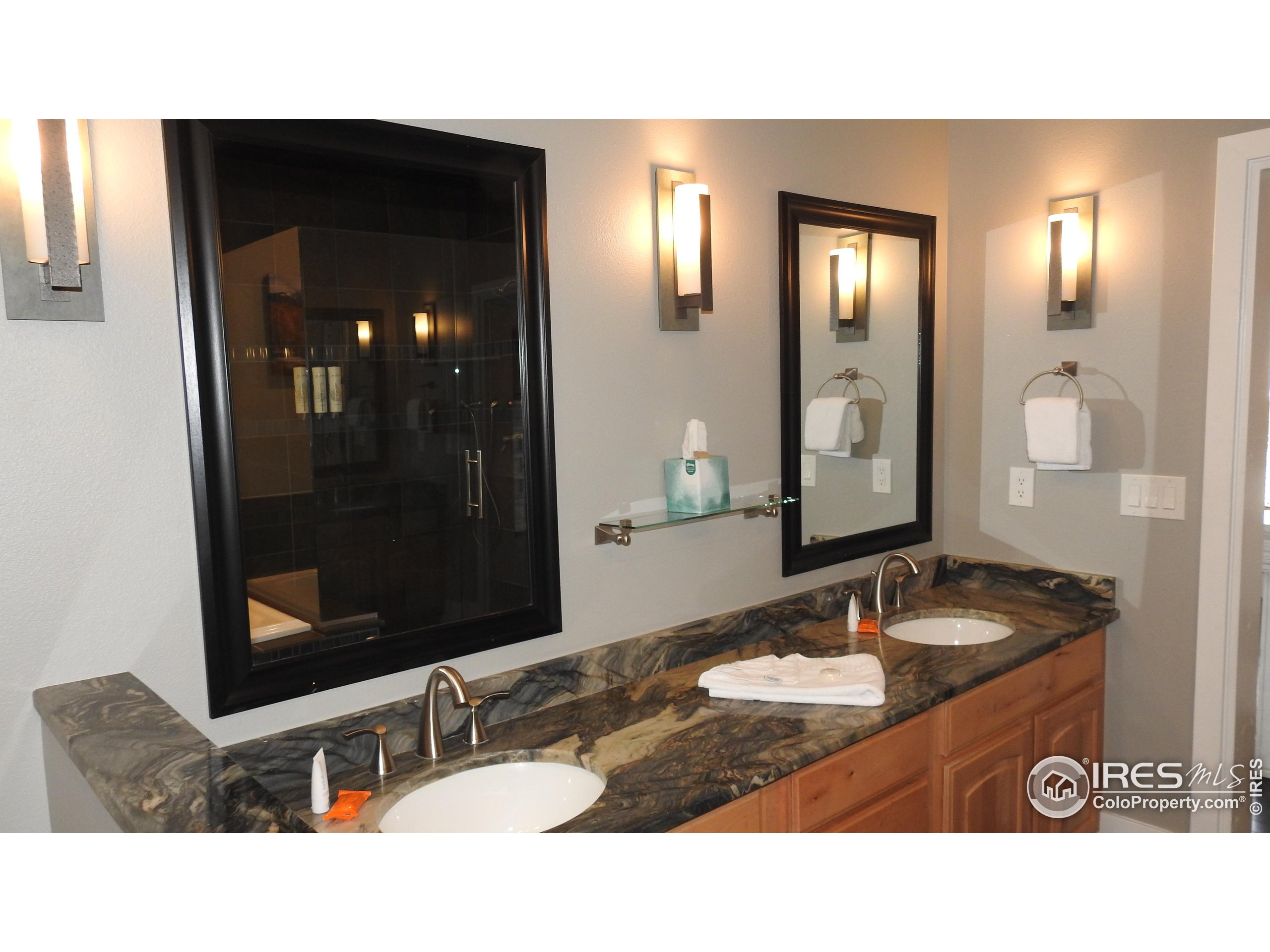 408 Overlook Ct