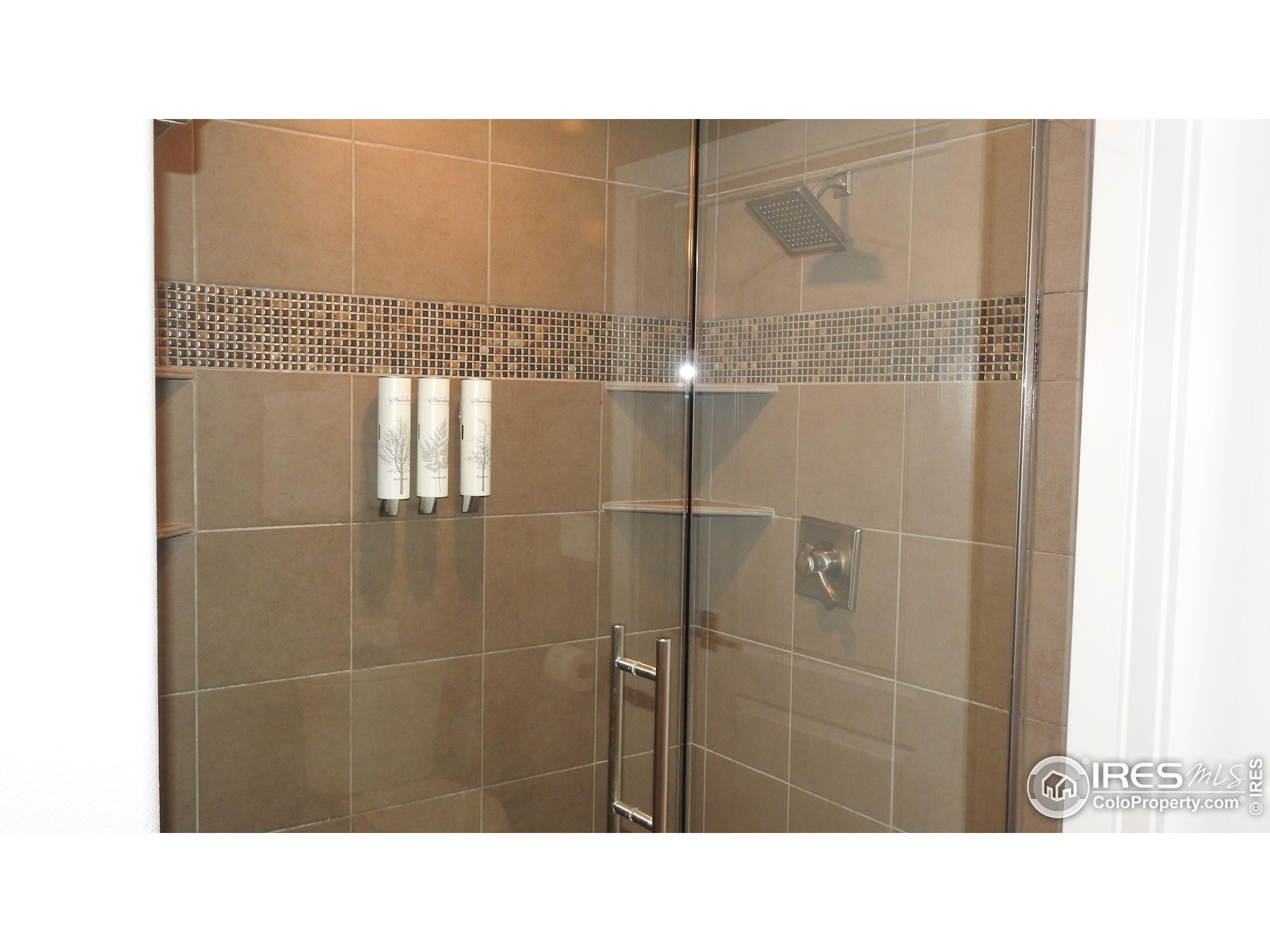 408 Overlook Ct