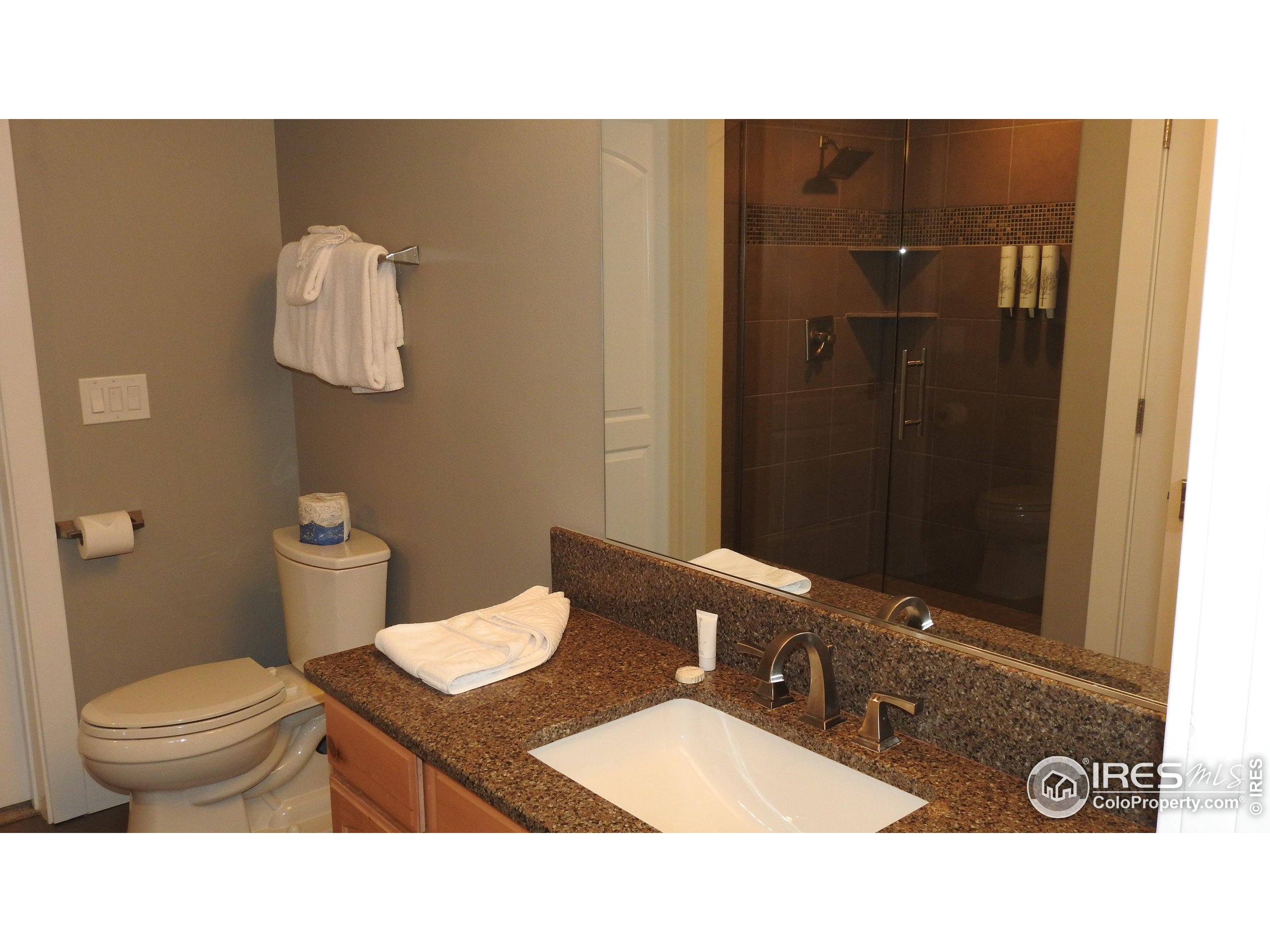 408 Overlook Ct