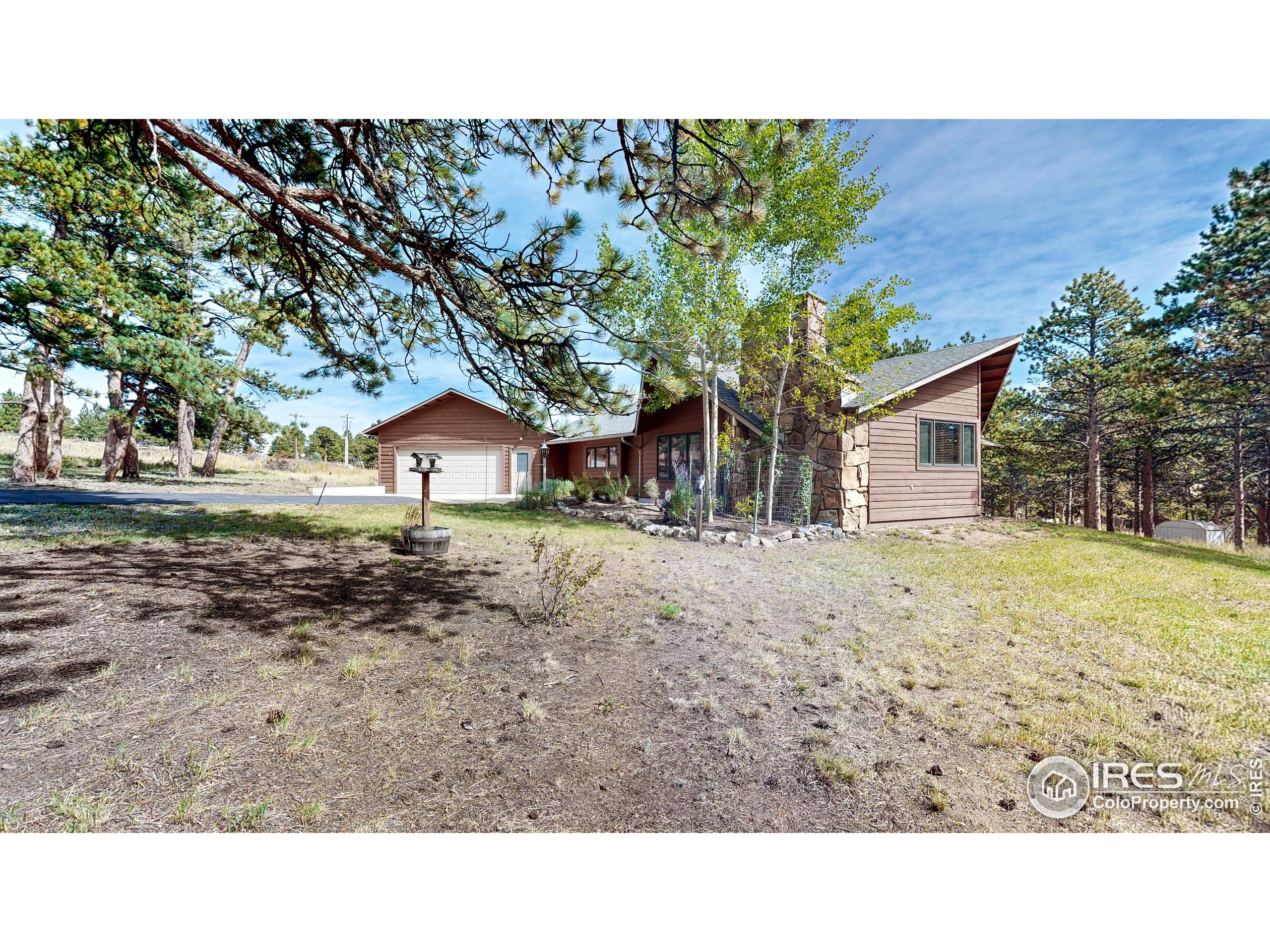 1710 Twin Dr