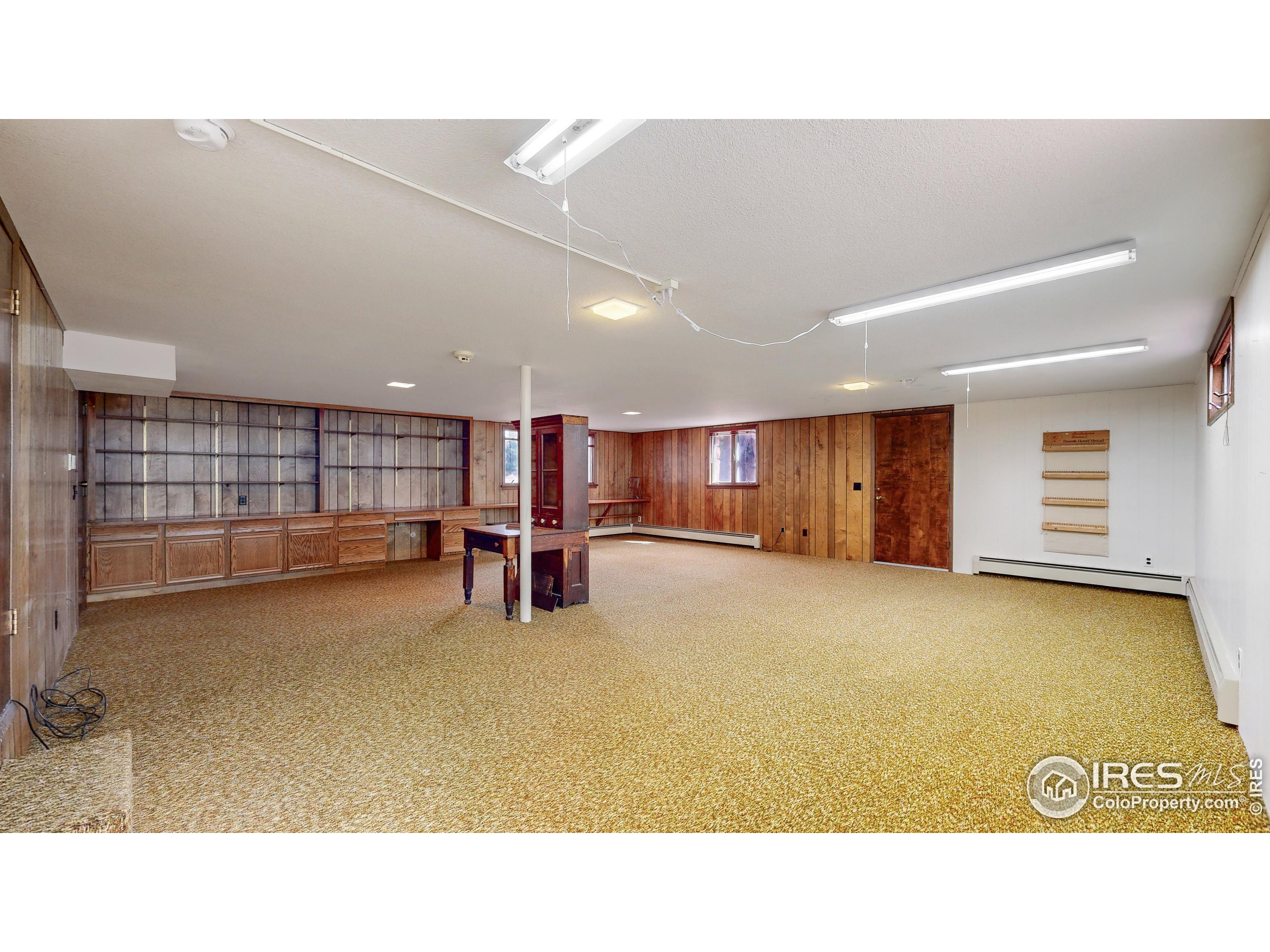 1710 Twin Dr