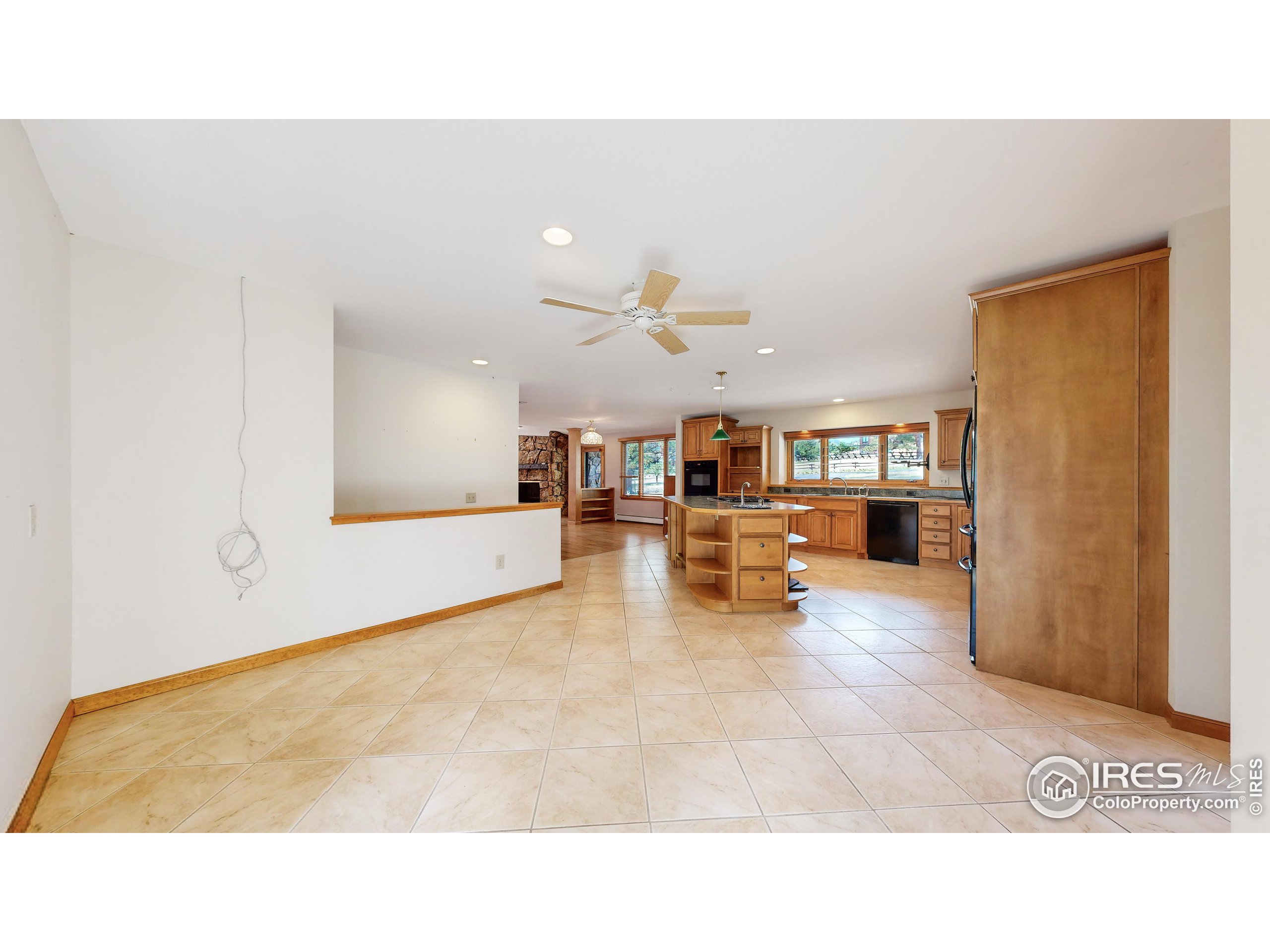 1710 Twin Dr