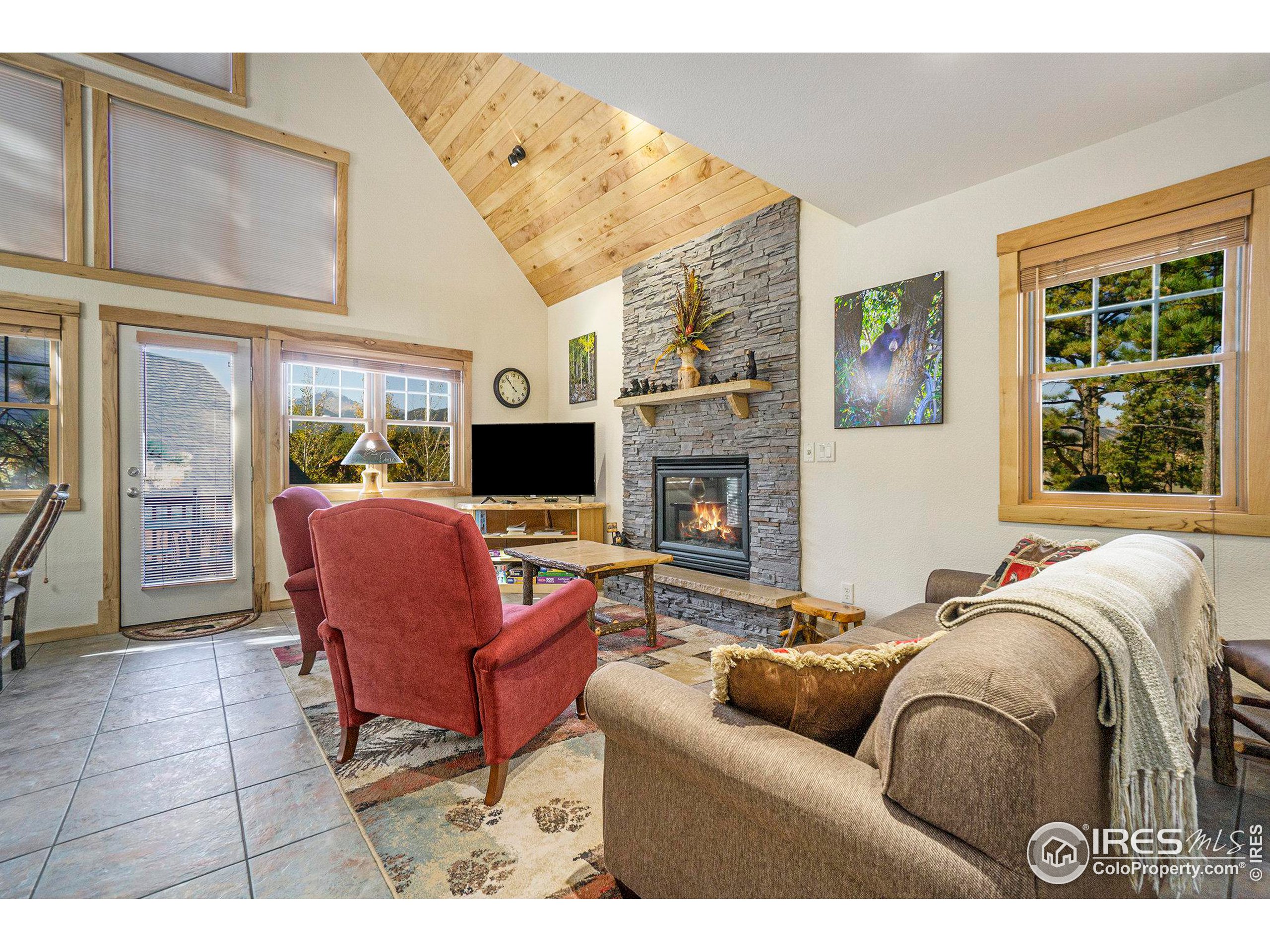 1875 Sketch Box Ln 3