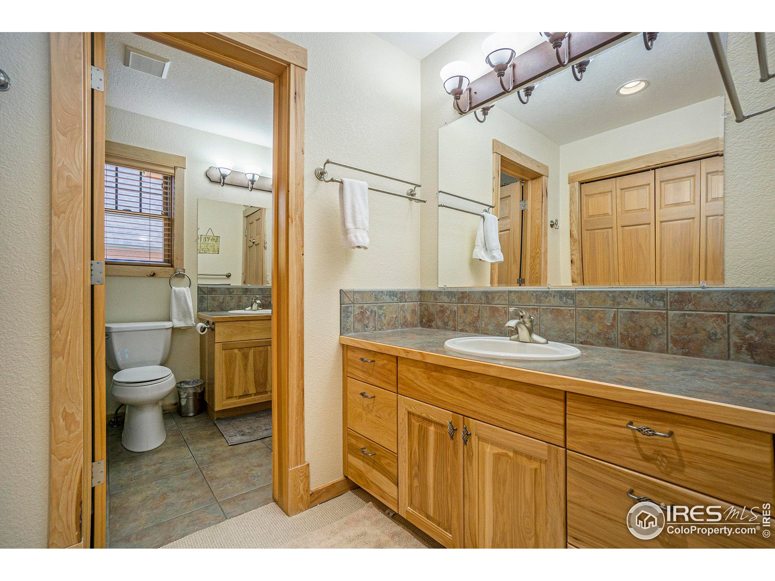 1875 Sketch Box Ln 3