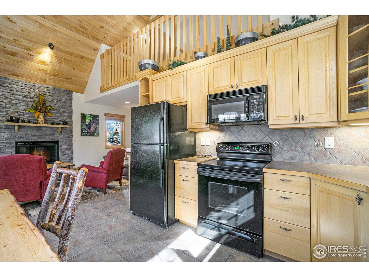 1875 Sketch Box Ln 3