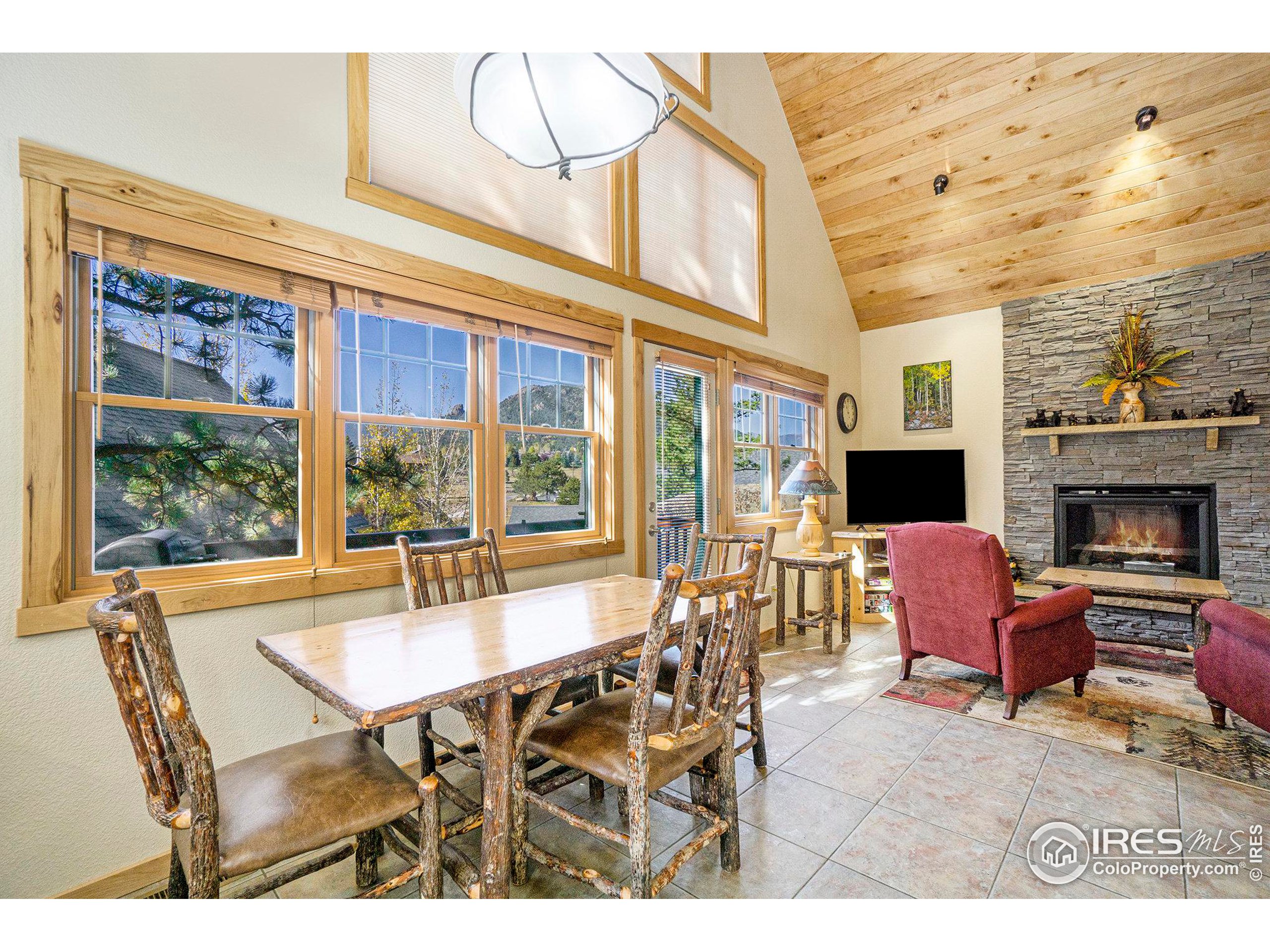 1875 Sketch Box Ln 3