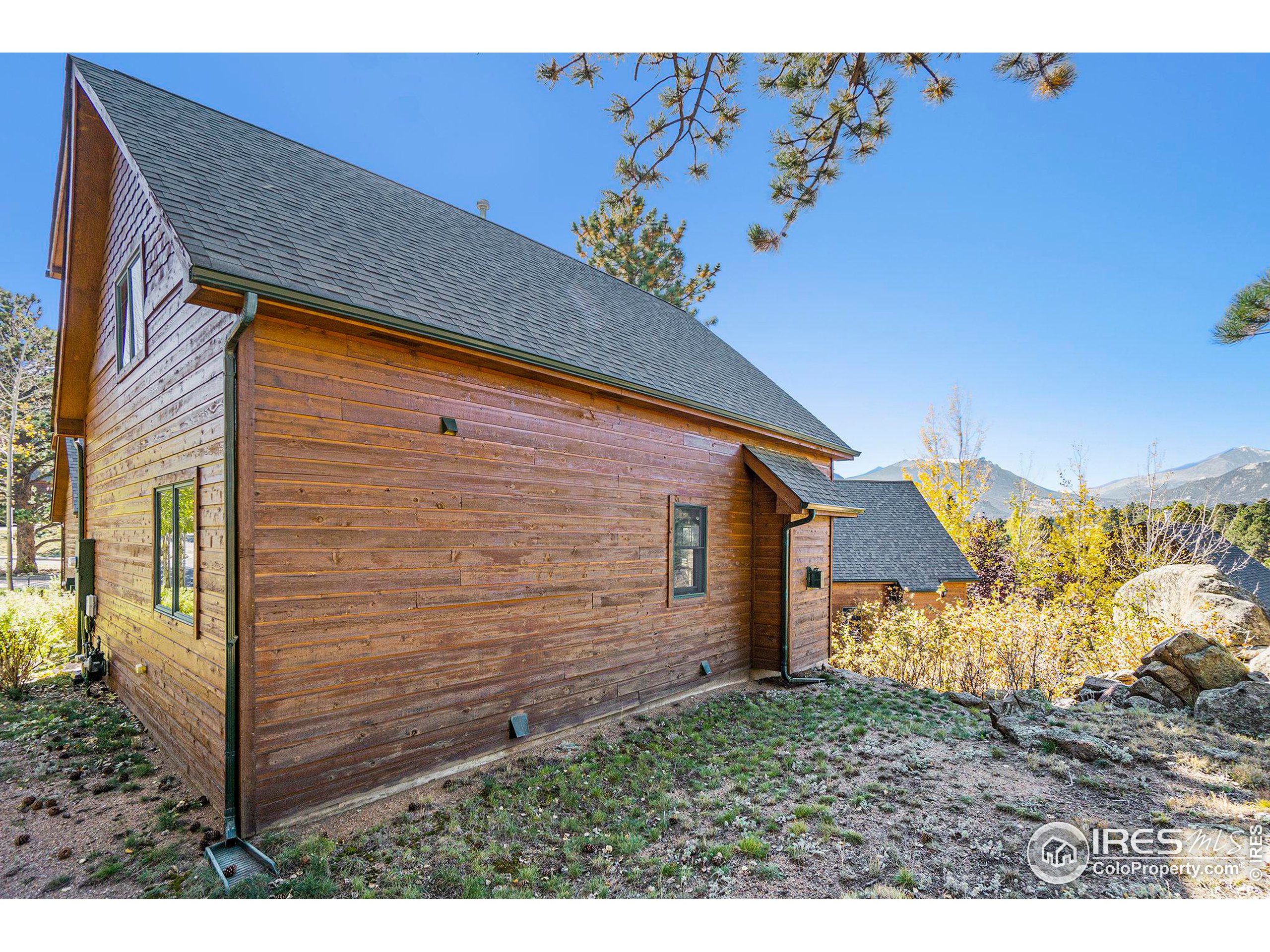 1875 Sketch Box Ln 3