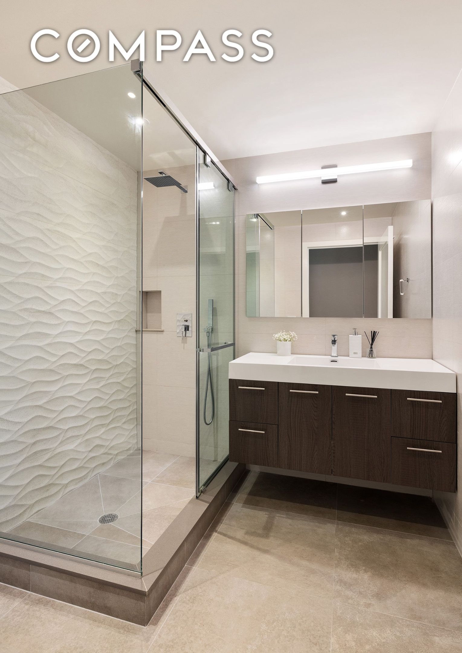 45 Sutton Place S PHI