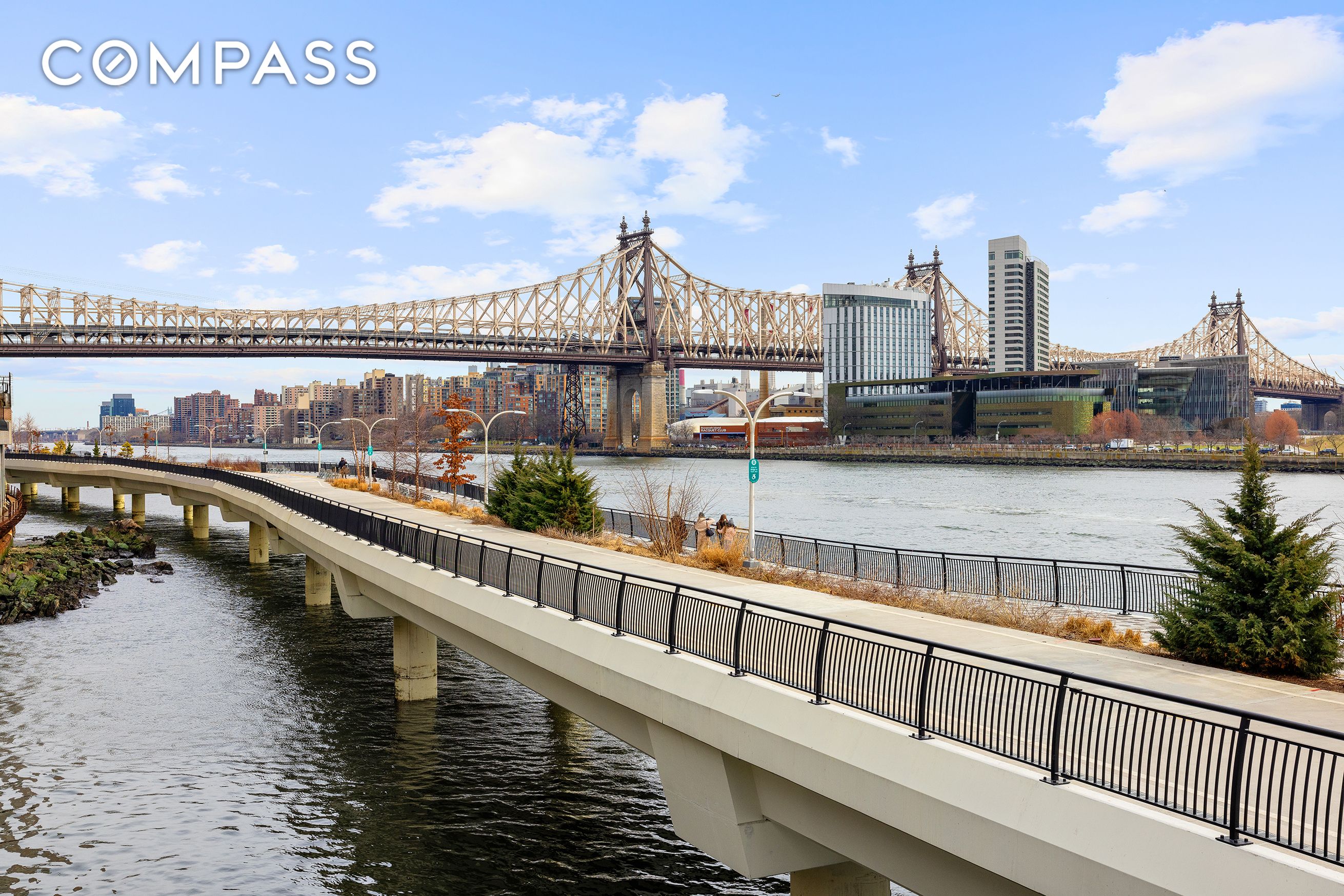 45 Sutton Place S PHI